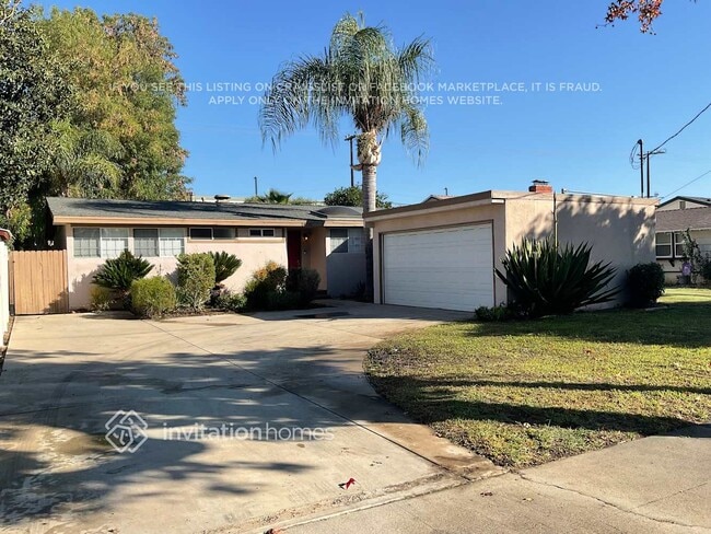 Building Photo - 14215 Cohasset St Building Photo - 14215 Cohasset St