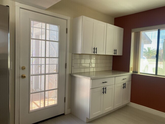 Foto del edificio - SUPER CUTE 2bed/2bath in Apache Junction!