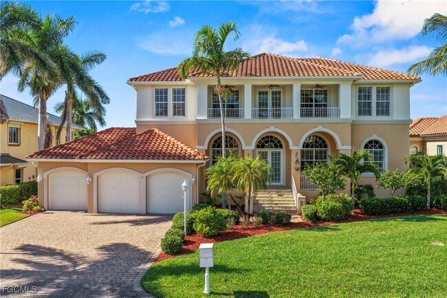 Foto del edificio - 18150 Old Pelican Bay Dr