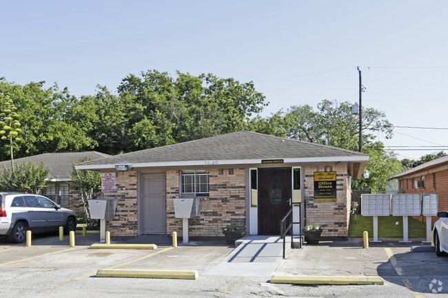 Building Photo - Alice Street Apartments