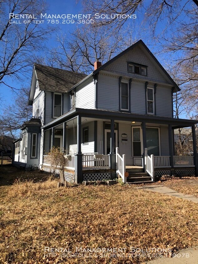 1929 SW Lane St, Topeka, KS 66604 House for Rent in Topeka, KS