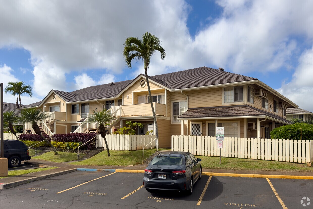 The Villages at Waipio Apartments in Waipahu, HI