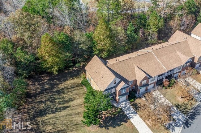 Building Photo - 374 St Claire Dr