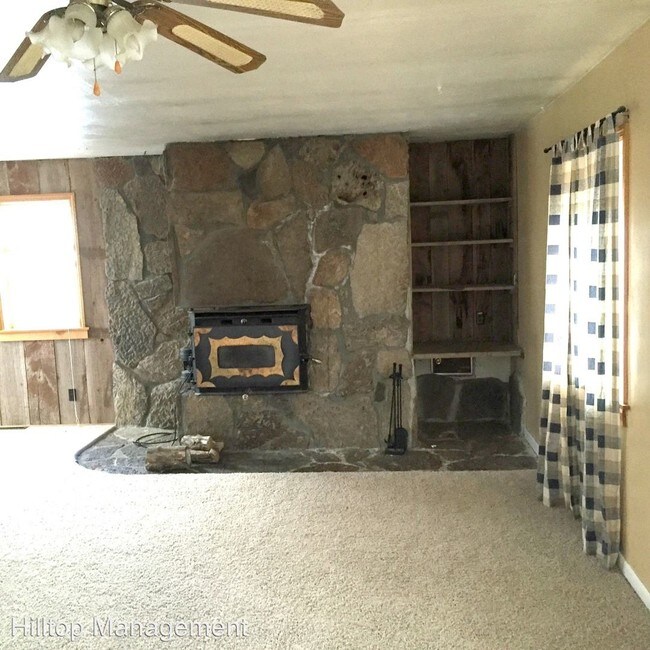 Building Photo - 4 br, 2 bath House - 809 Belinda Dr
