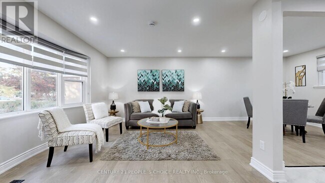 Building Photo - 58 Brookdale Crescent