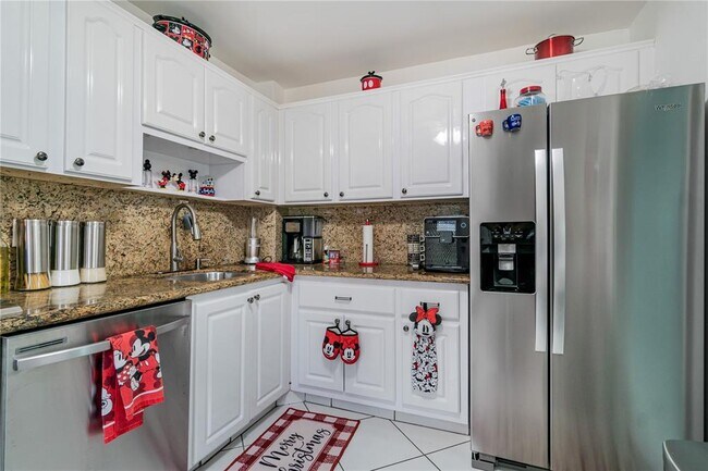 Building Photo - 3091 N Course Dr