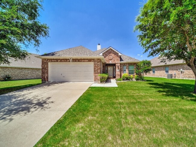 Photo - 8162 Robertson Dr House