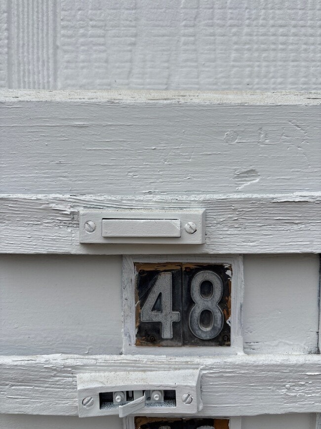 Building Photo - 48 W Cooper St