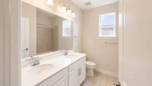 Building Photo - 2616 Melrose Dr