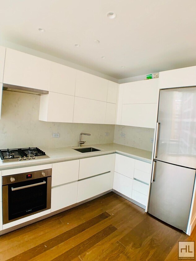 Foto principal - East 44th Street