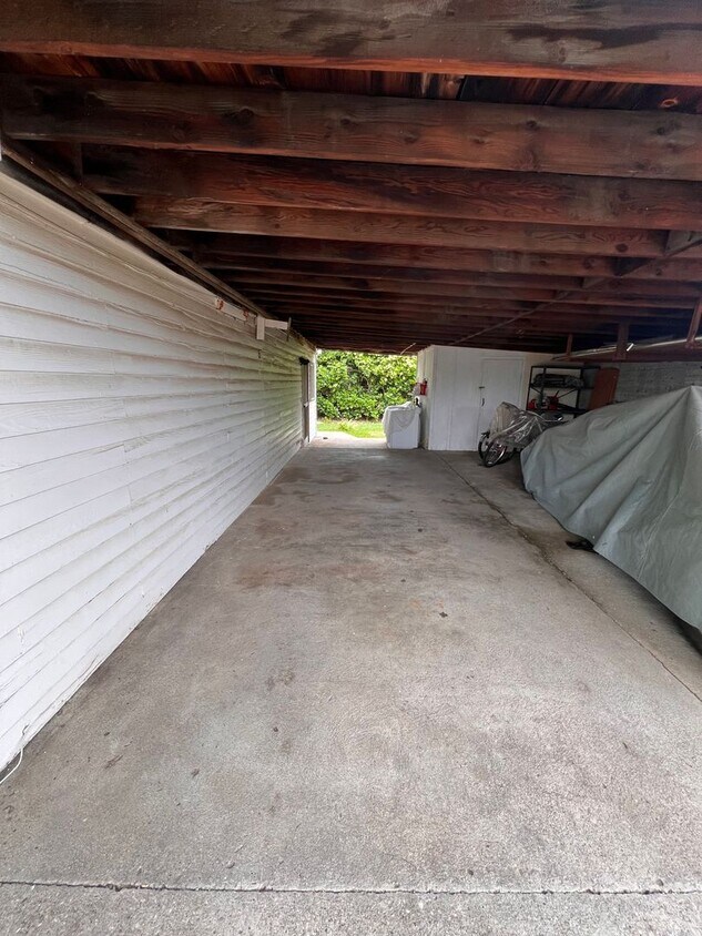 Foto principal - 207 Boardman Rd