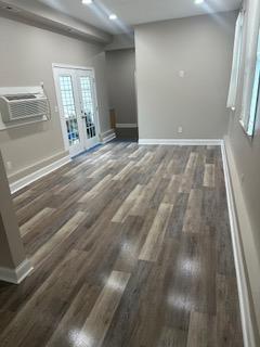 Foto del edificio - 43737 Sandy Bottom Rd