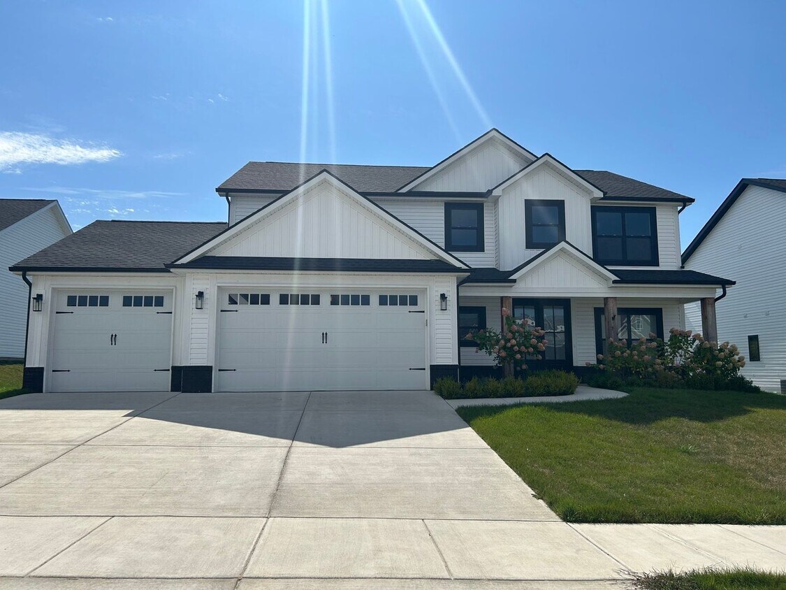 Foto principal - 5257 Maize Dr