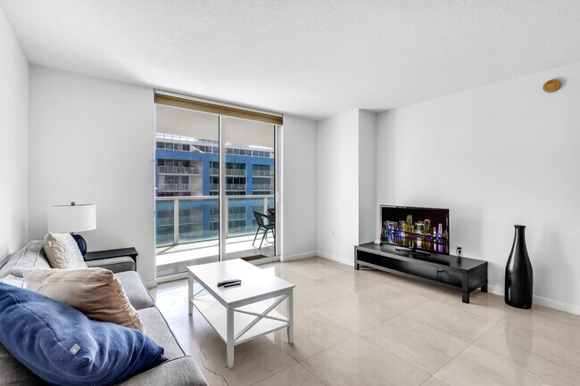 Foto del edificio - 2101 Brickell Ave