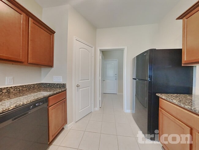 Building Photo - 692 Totem Trail Dr