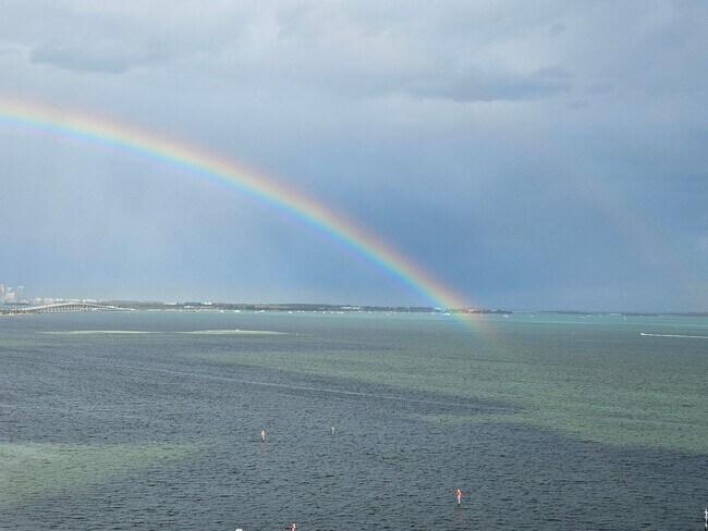 Building Photo - 3 Grove Isle Dr