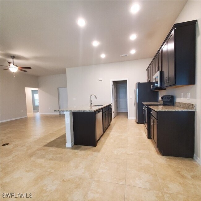 Foto del edificio - 4409 NE 15th Pl