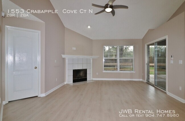Foto del edificio - 1553 Crabapple Cove Ct N
