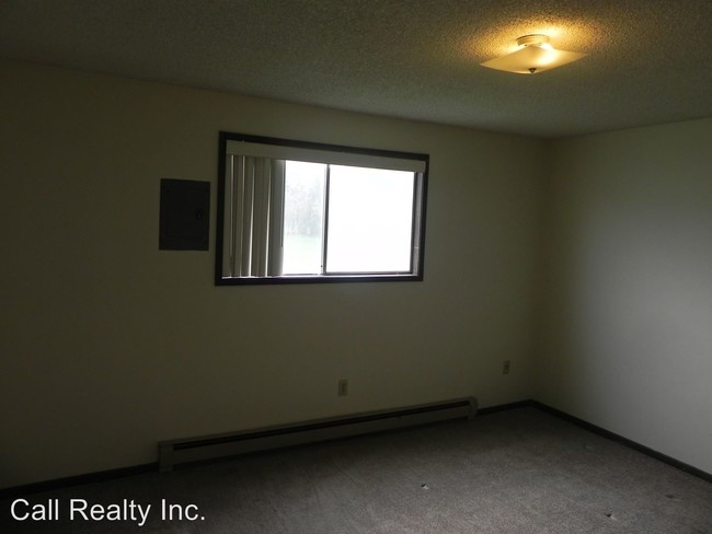 Building Photo - 12224 E Lenora Dr