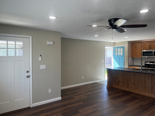 Foto del edificio - 1215 S Elder St