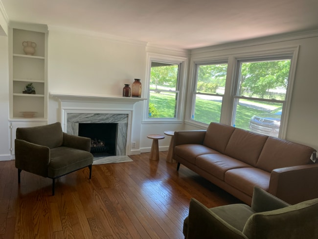 Building Photo - 5552 Belinder Ave