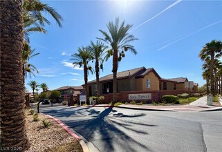 Building Photo - 6868 Sky Pointe Dr