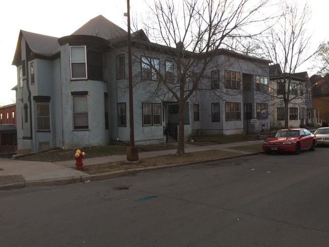 Bates Conway Apartments - Saint Paul, MN | Apartments.com