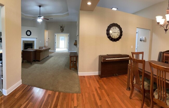 Building Photo - 6081 Dragonfly Way