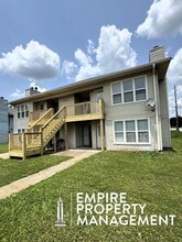 Building Photo - 2422 Wynterhall Rd SE