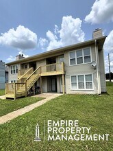 Building Photo - 2422 Wynterhall Rd SE