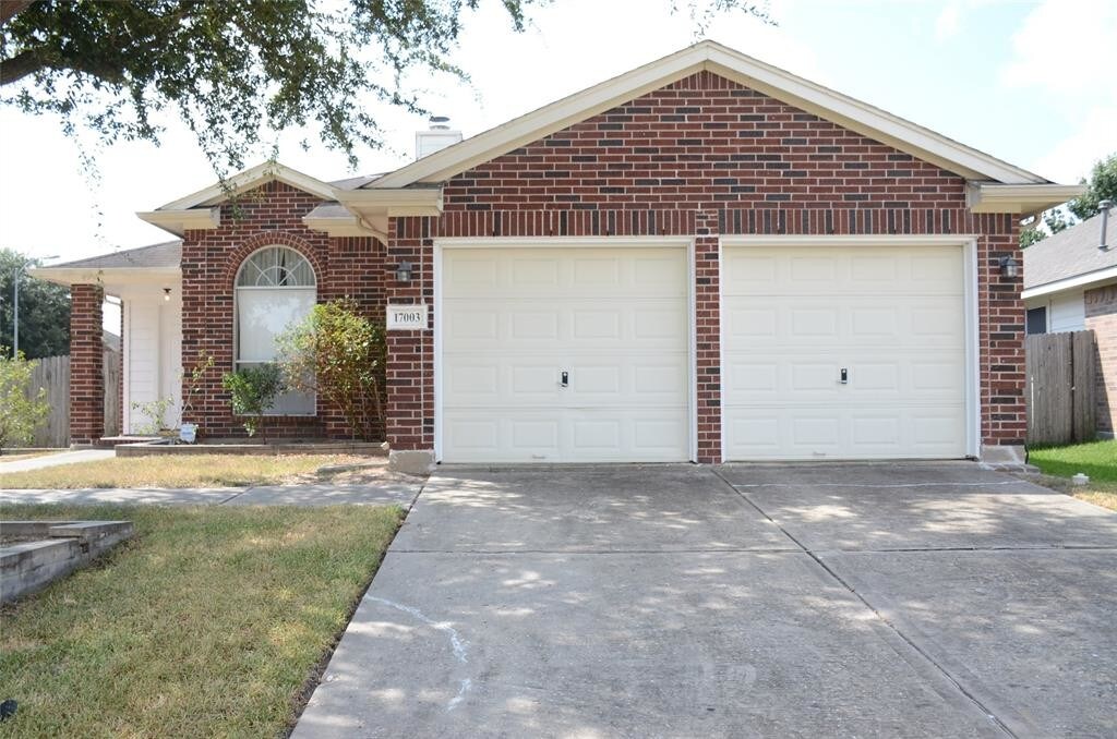 Primary Photo - 17003 Lolly Ln