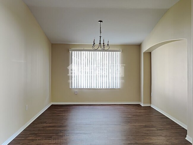 Building Photo - 4526 Beaumaris Drive