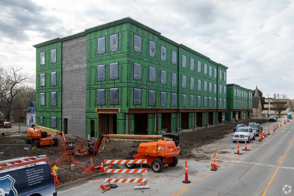 Building Photo - New Hampshire Lofts
