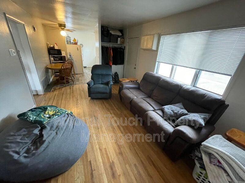 Primary Photo - 1830 7th Ave S