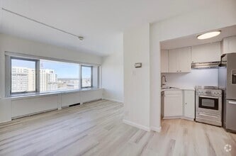 Building Photo - 555 E William St