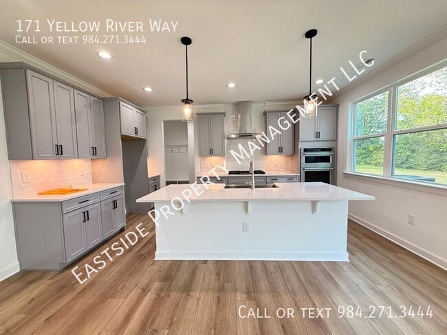Foto del edificio - 171 Yellow River Wy