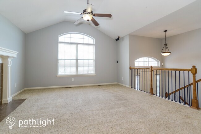 Foto del edificio - 8431 N Kensington Ave, Kansas City, MO, 64156