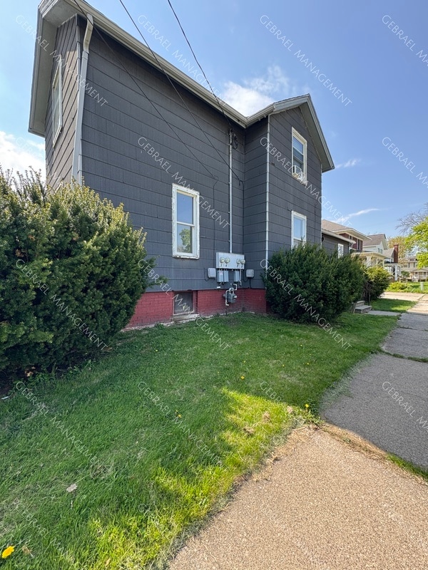 Foto del edificio - 921 Ames St