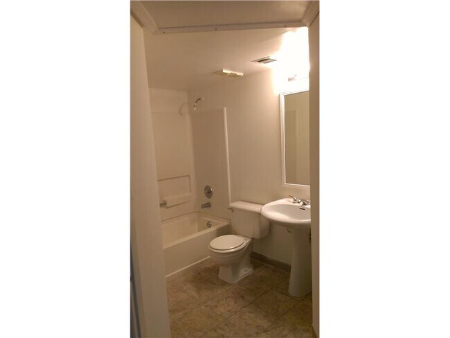Building Photo - 15221 SW 80th St