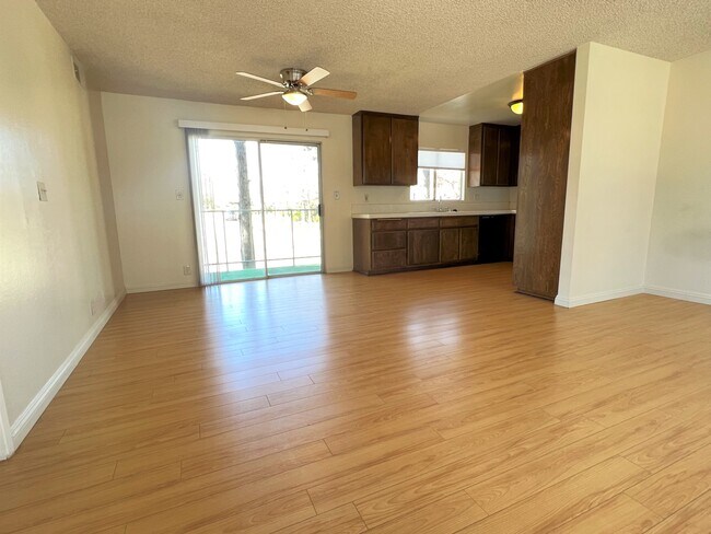Building Photo - 2519 Whitefield Rd