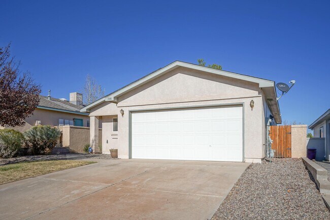Foto del edificio - 3146 Chama Meadows Dr NE