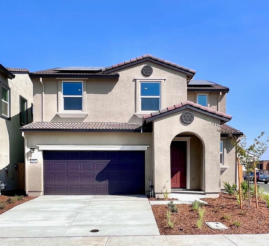 Foto principal - 2108 Brown St