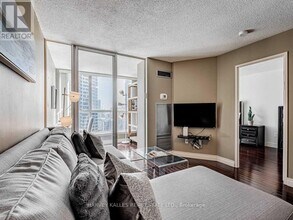 Building Photo - 44 St Joseph St