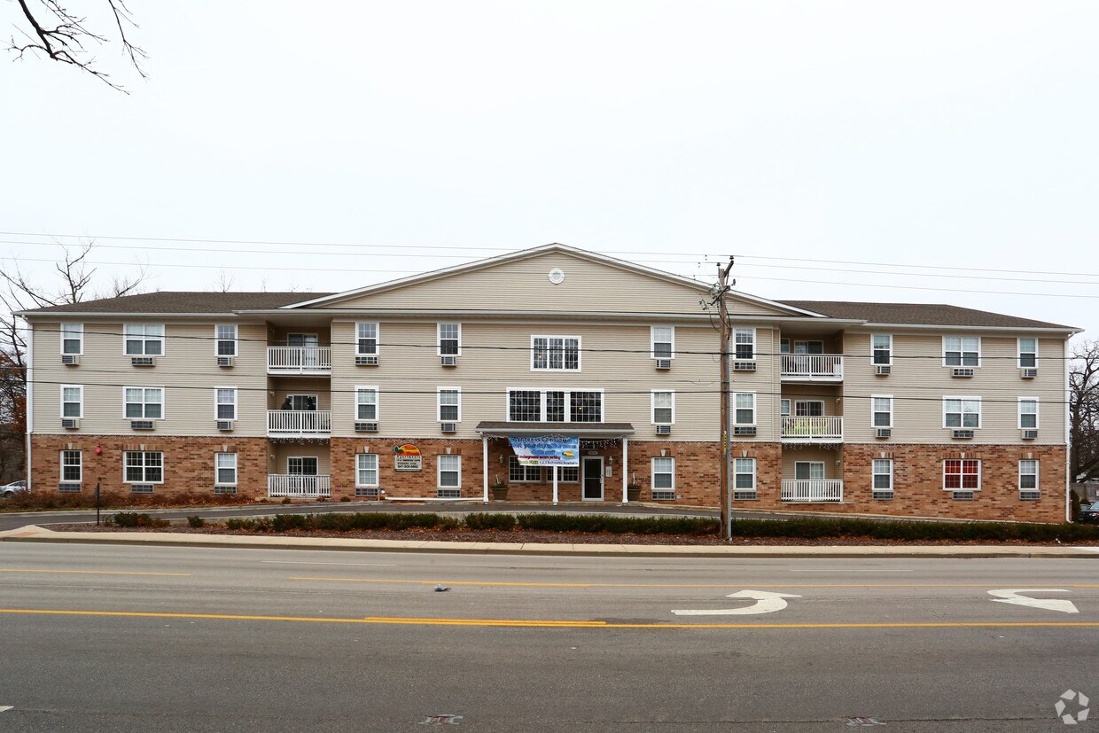 Foto del edificio - Sunset Woods Apartments