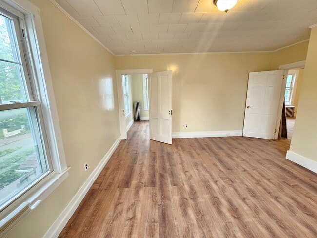 Building Photo - 28 Cedar St