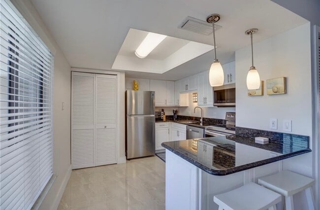 Photo - 2400 S Ocean Dr Apartment