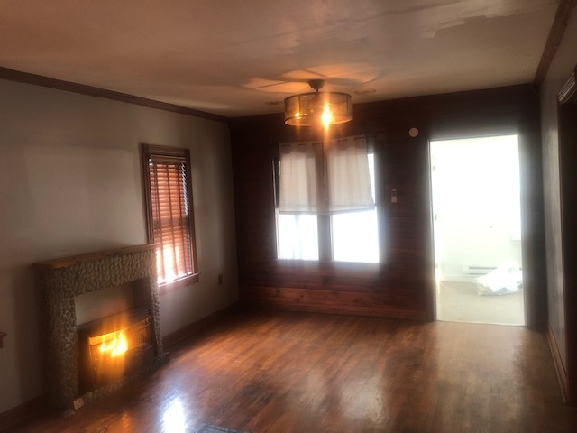 Living Room - 14607 Hoyne Ave