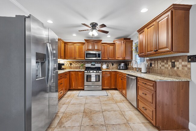 Foto del edificio - 1551 Decatur Dr