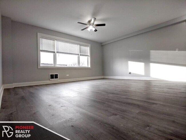 Foto del edificio - 1 bedroom in CHICAGO IL 60626