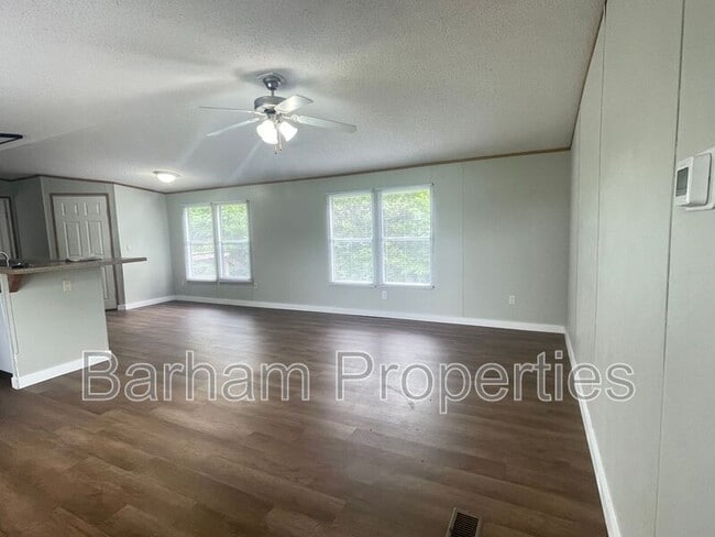 Building Photo - 9753 FM 226